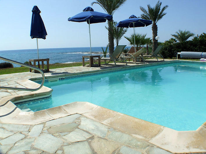 Kymmates Beach Front Villas Paphos Exterior photo