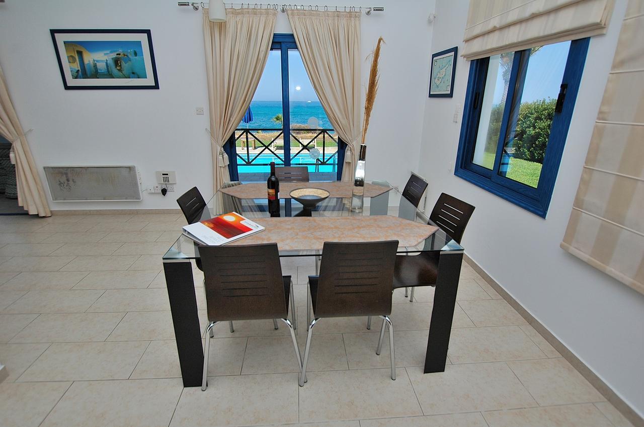 Kymmates Beach Front Villas Paphos Exterior photo